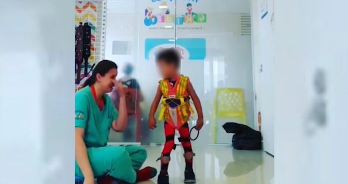bimbo disabile