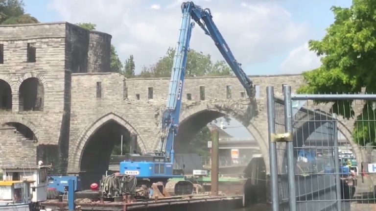 abbattimento di un ponte