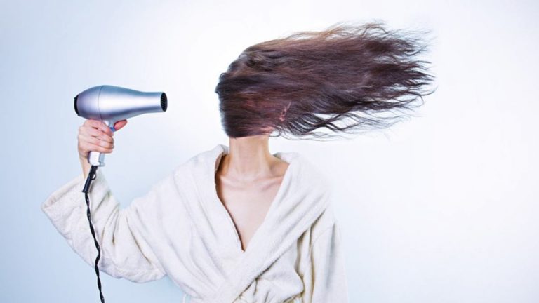 capelli appena lavati