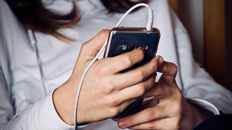 esplode batteria dello smartphone