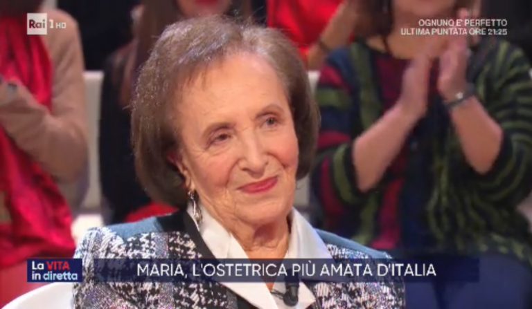 ostetrica che ha fatto nascere ottomila bambini