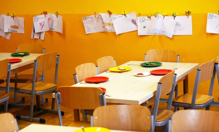 Scuola Materna E. Cantoni