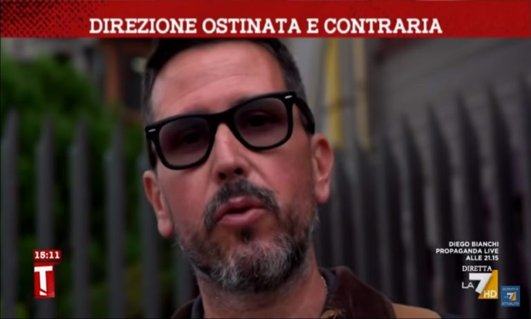 contrario al vaccino